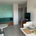 Primavera Agreable T2 Avec Piscine Richelieu Cap D'agde