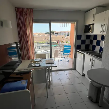 Primavera Agreable T2 Avec Piscine Richelieu Cap D'agde *